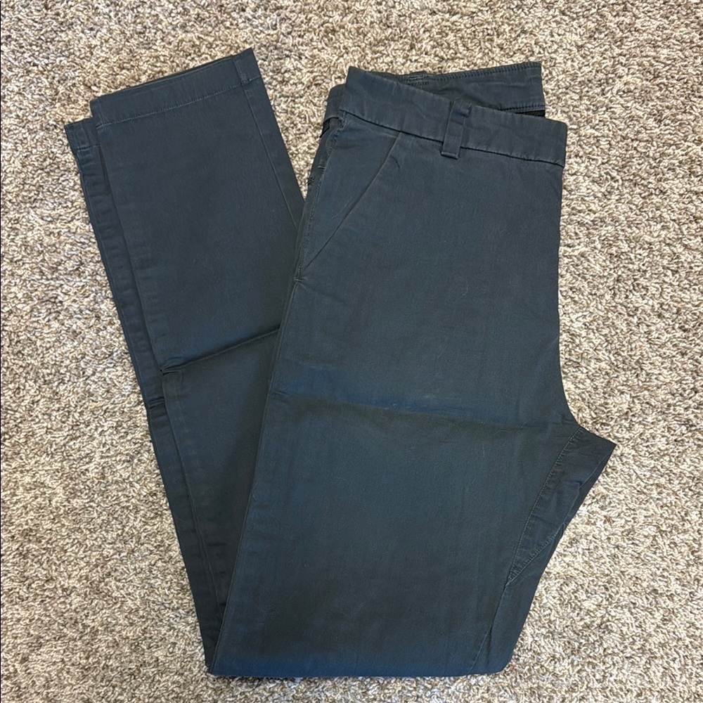 Men’s Lululemon Commission Pant
